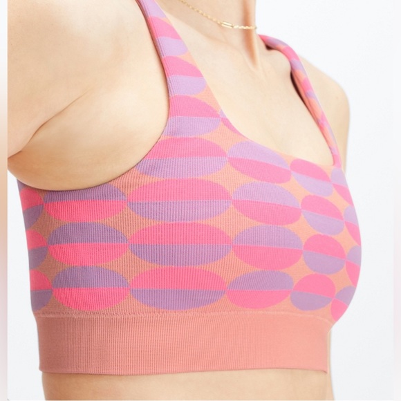 Fabletics Tops - FABLETICS DOTTIE GEO SEAMLESS BRA - Size L - NWT